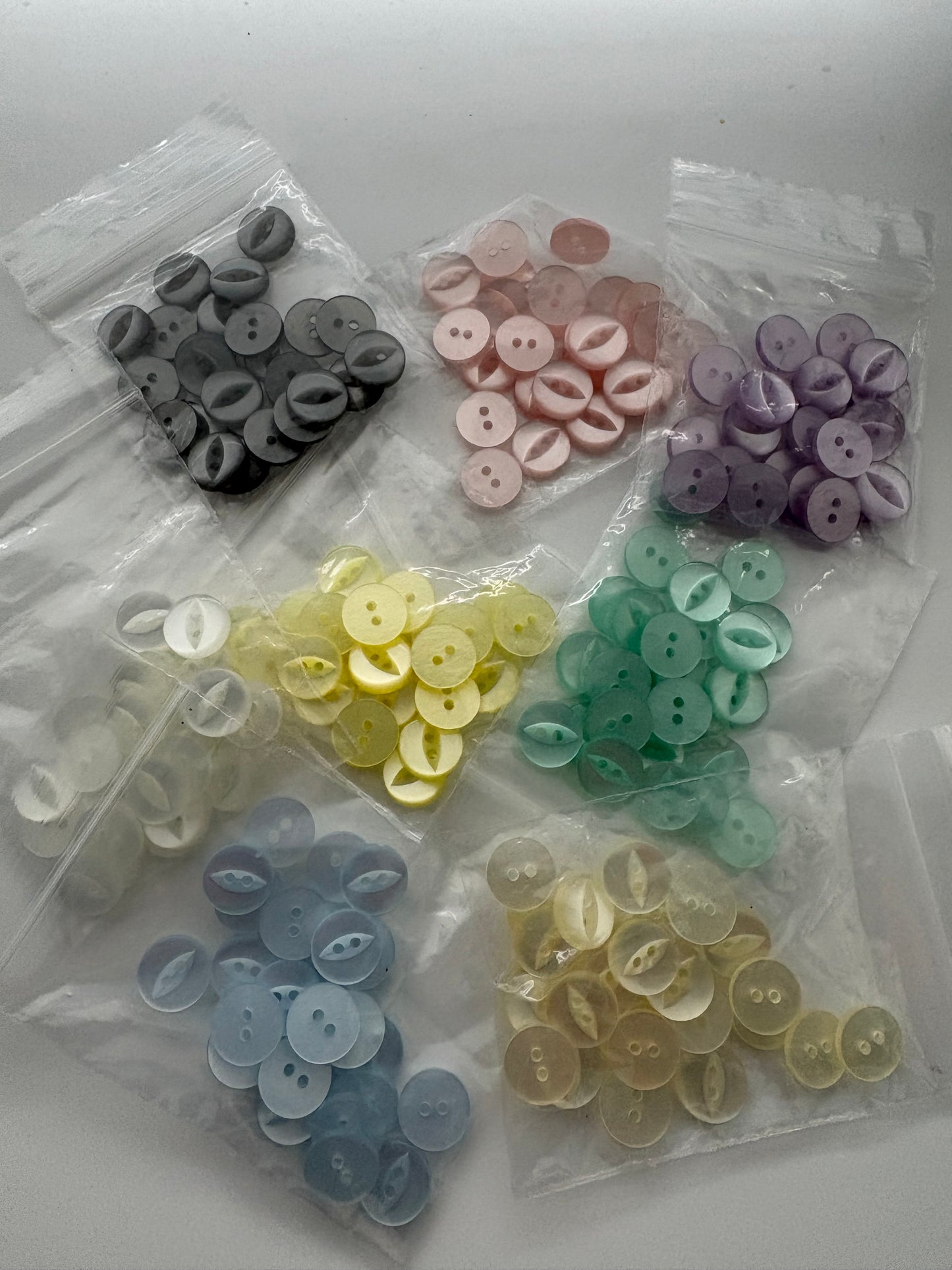 Fish Eye Buttons