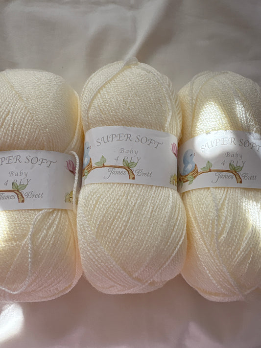 Cream 4ply Bundle