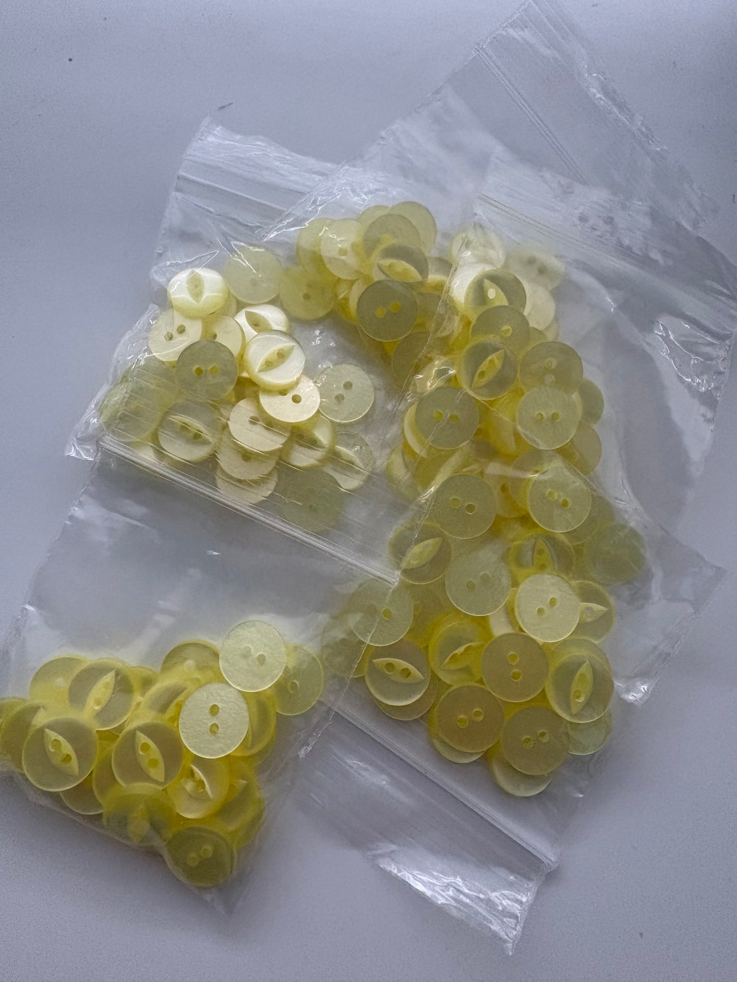 Fish Eye Buttons